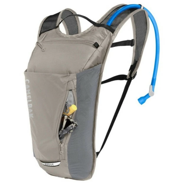Sac Hydratation VTT Camelbak Rogue Light - Vol. 7 L / Poche à Eau 2 L - Gris / Noir 3 Sac Hydratation VTT Camelbak Rogue Light - Vol. 7 L / Poche à Eau 2 L - Gris / Noir – Image 3